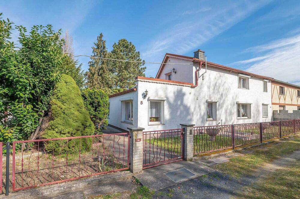 Thumbnail-Doppelhaushälfte in Dresden Kaditz