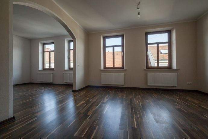 Thumbnail-Top Investition - 50% Anteil an schönem Mietshaus in Toplage von Forchheim. Noch günstig, aber die Immobilienpreise steigen wieder!