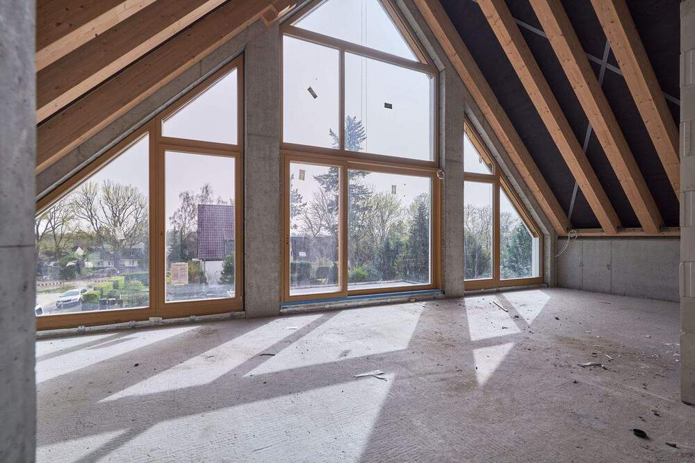 Thumbnail-Atemberaubende Dachgeschoss mit drei Balkonen