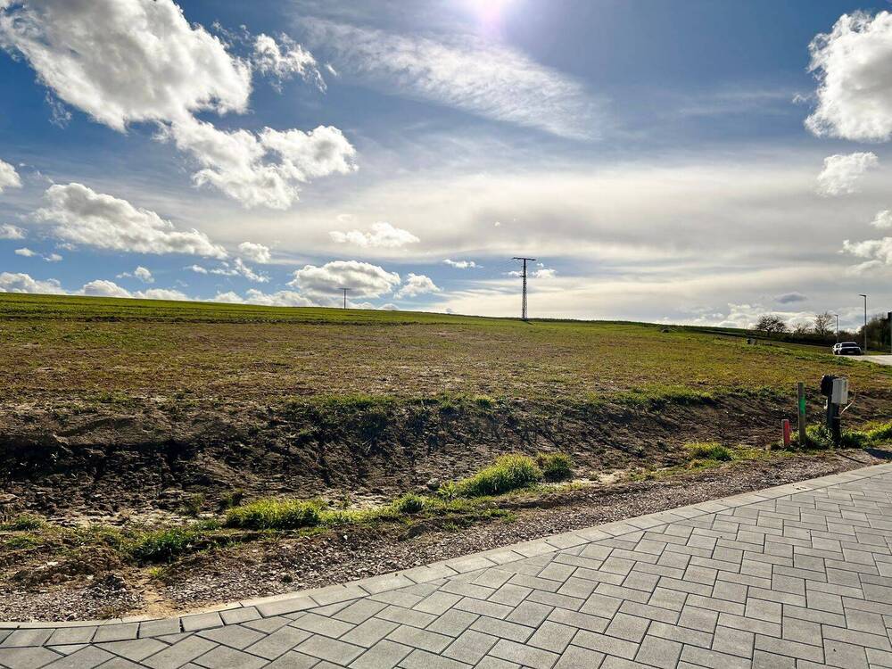 Thumbnail-***Grundstück in Feldrandlage und Südausrichtung***