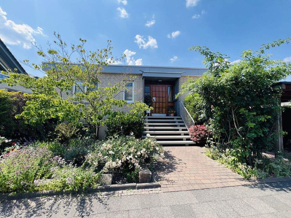 Thumbnail-Besonderer Winkelbungalow - großzügig Wohnen und flexibel Arbeiten