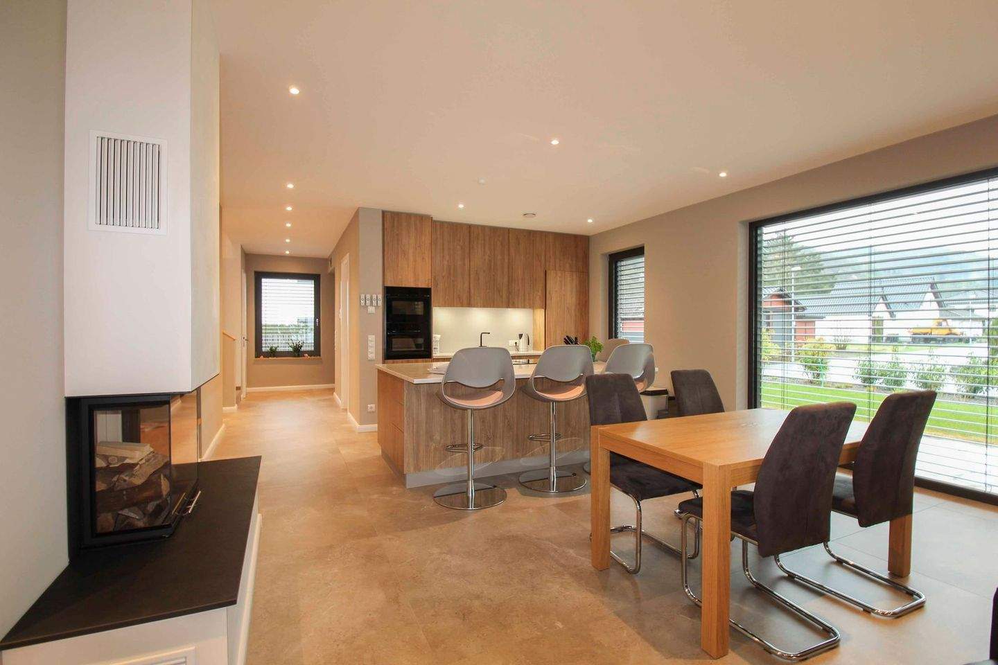 Thumbnail-Exklusiver Neubau mit Doppelgarage und großem Garten in idyllischer Lage von Hönningen-Liers