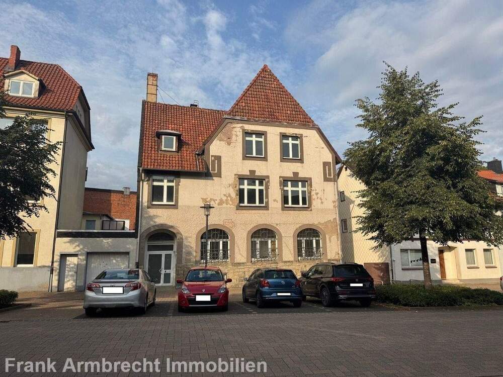 Thumbnail-Mehrfamilienhaus in Seesen zu verkaufen.