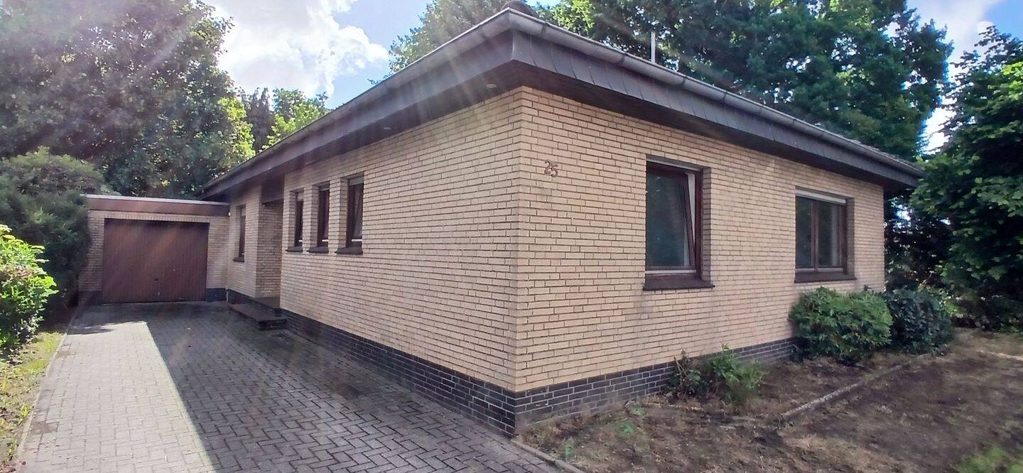 Thumbnail-Provisionsfrei! Ebenerdiger Bungalow in ruhiger Lage von Leer - Heisfelde zu verkaufen