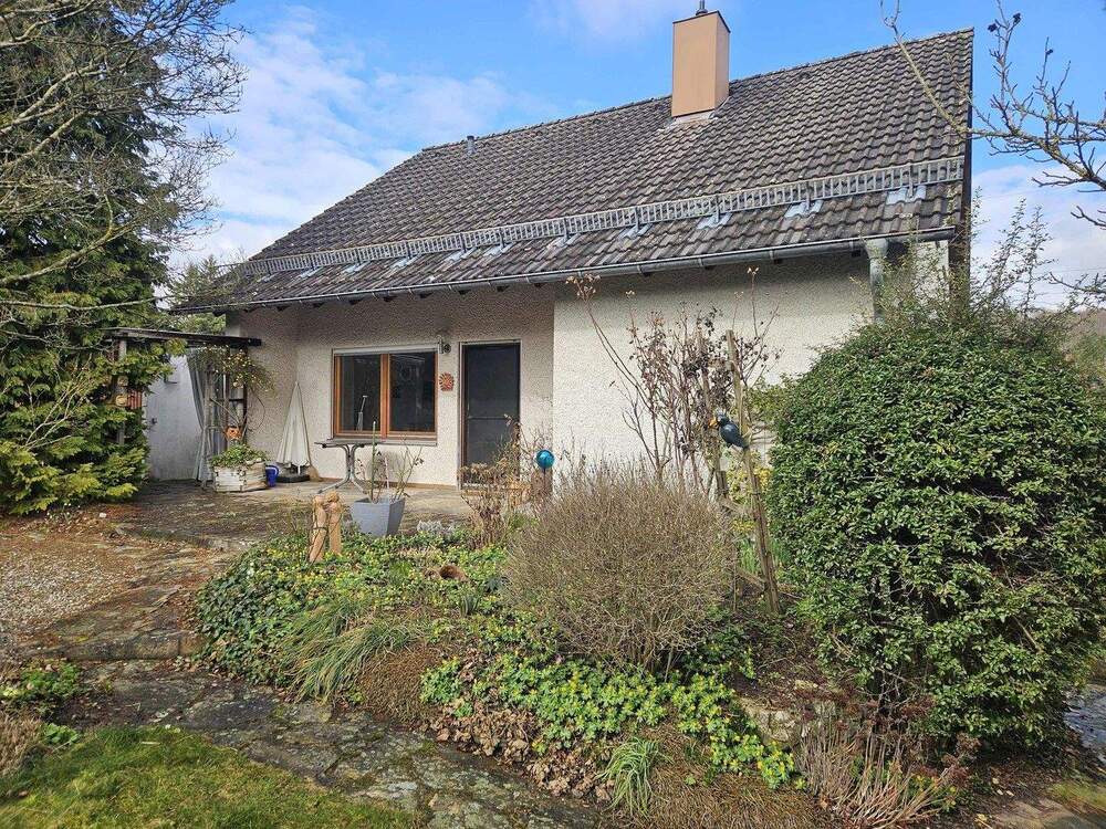 Thumbnail-Einfamilienhaus am Rand zu Heide und Wald - Provisionsfrei