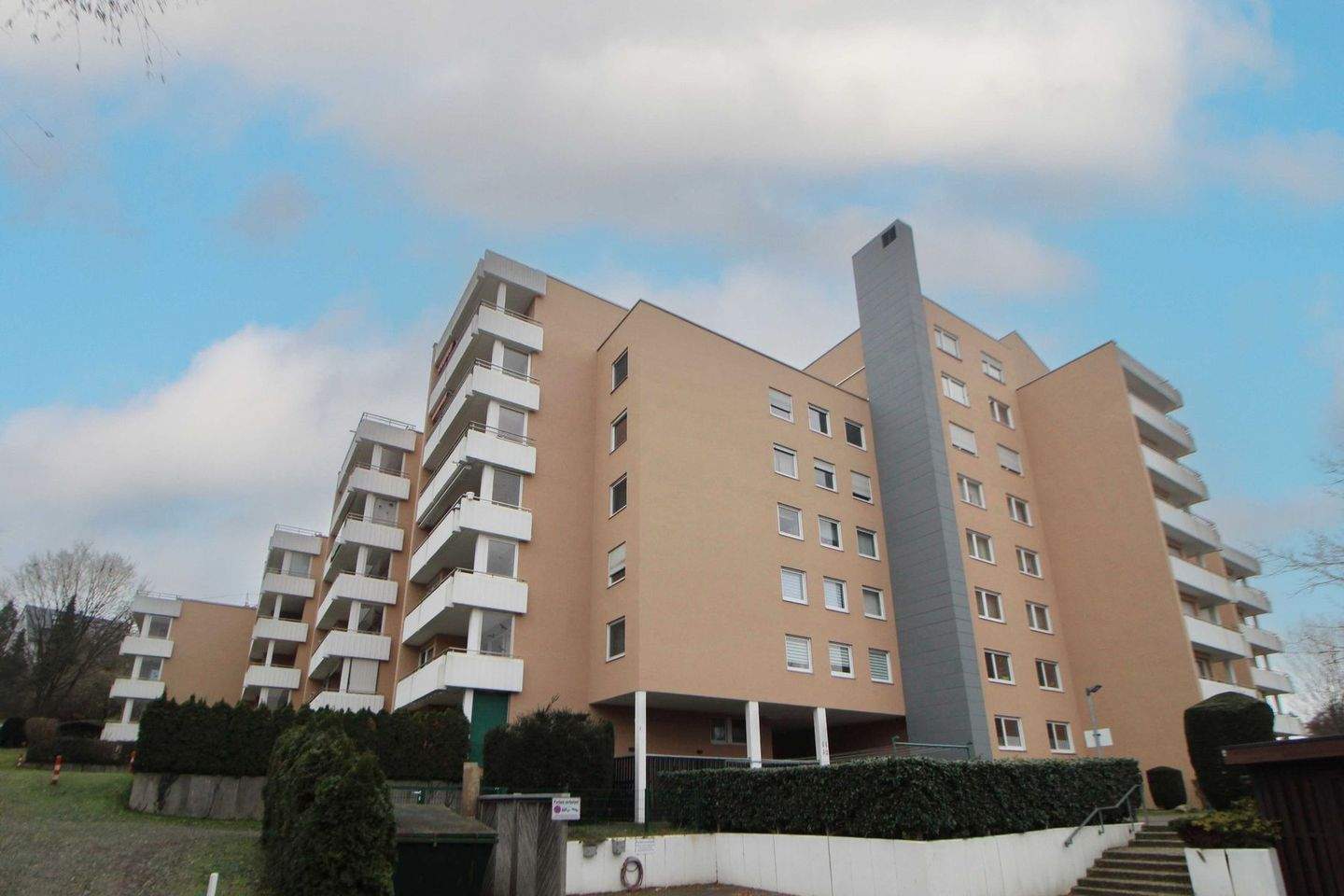 Thumbnail-Attraktive 3-Zimmer Wohnung mit Balkon und TG-Stellplatz