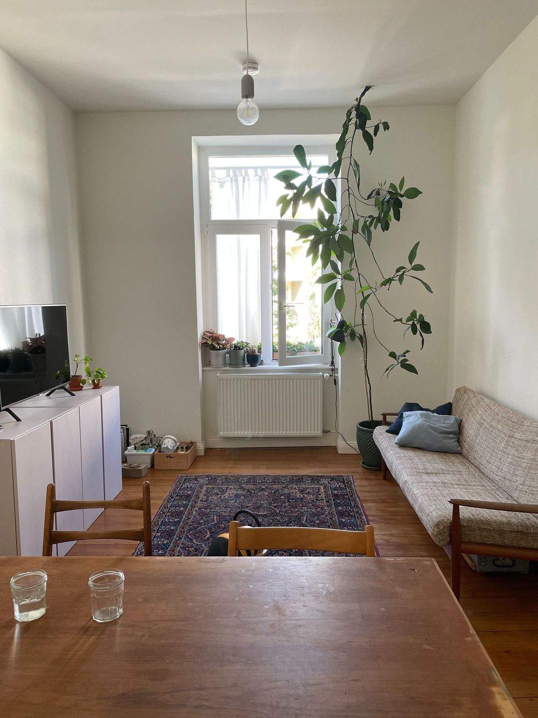 Thumbnail-Schicke Altbauwohnung in zentraler Lage - kurzfristig verfügbar