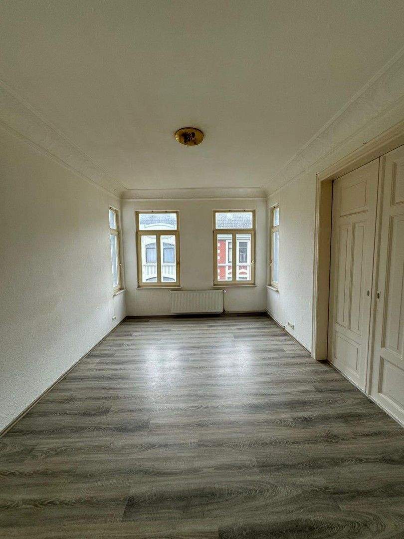 Thumbnail-Mehrfamilienhaus mit enormen Entwicklungspotenzial