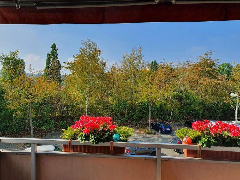 Thumbnail-Schöne helle 3-ZKBB wunderbare Lage am Ahnepark Blick ins Grüne EBK Hausordnung inkl.