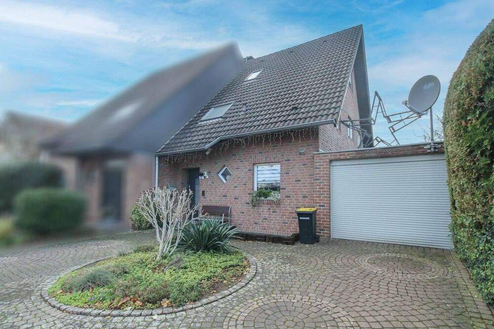 Thumbnail-Charmante Doppelhaushälfte mit zwei separaten Wohneinheiten in ruhiger Spielstraßenlage von Baumberg