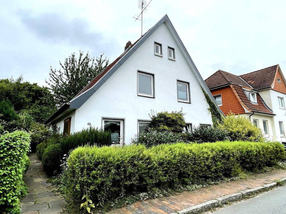 Frontseite mit Hauszugang