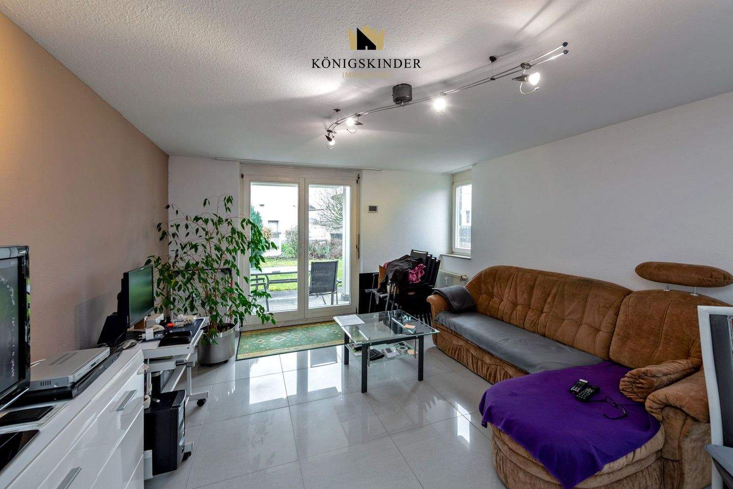 Thumbnail-Schicke, barrierearme 2 Zi.-EG-ETW mit Terrasse, Garten, TG-Platz & Außenstellplatz in ruhiger Lage