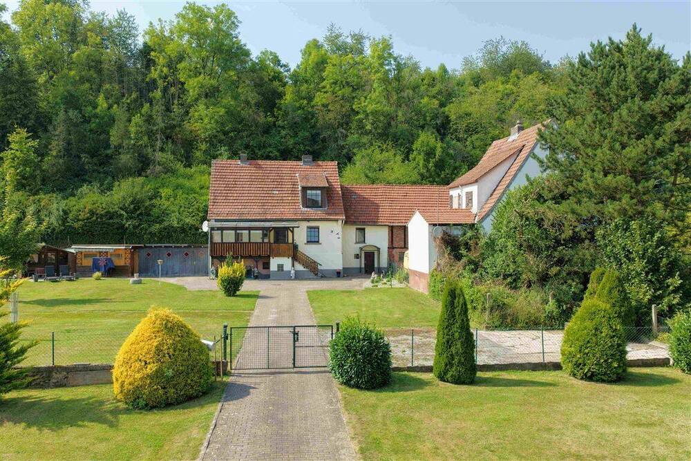 Thumbnail-Familienfreundliches Einfamilienhaus mit großem Garten und viel Potenzial