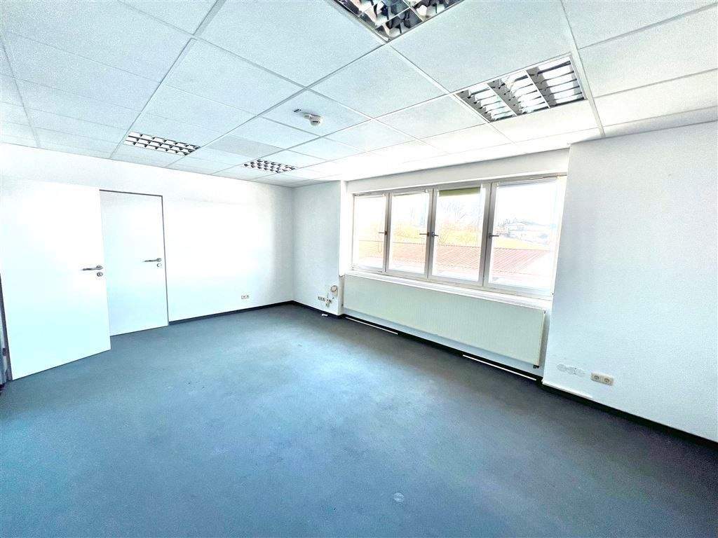 Thumbnail-Durach - Büro- und Lager als Kombination zu vermieten