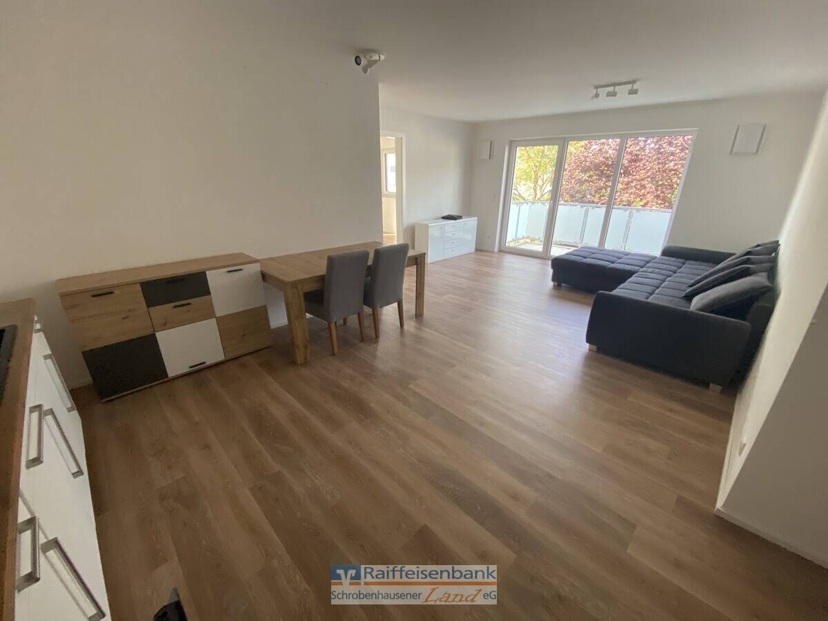 Thumbnail-4 Zimmer Obergeschosswohnung in Mühlried mit 2 Balkone, Einbauküche, Tiefgarage,Aufzug, Markise usw.
