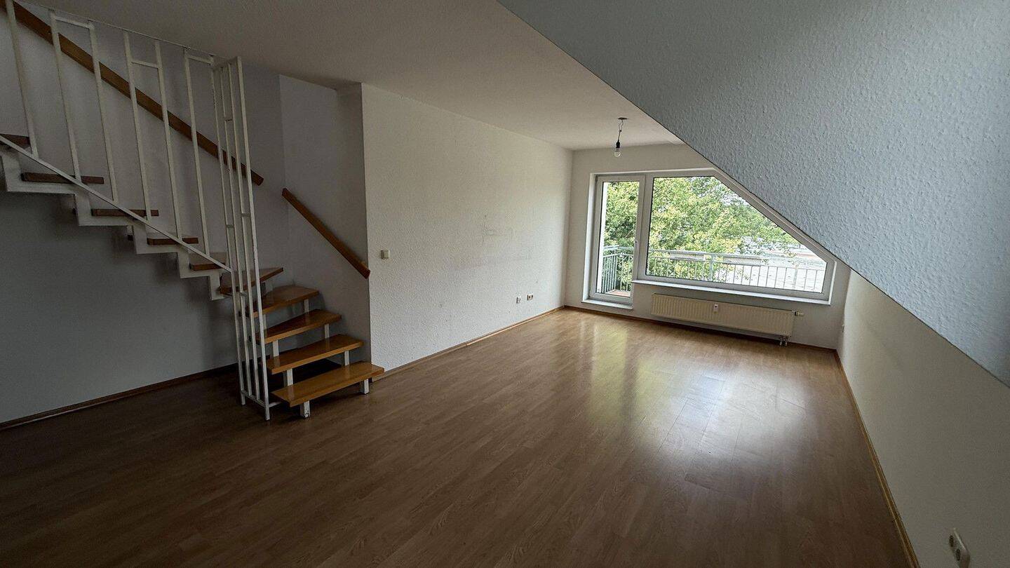 Wohnzimmer von Küche aus