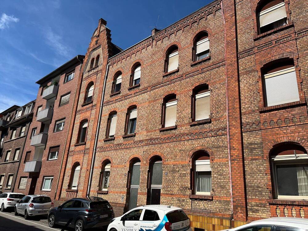 Thumbnail-Denkmalgeschütztes Mehrfamilienhaus in Mannheim-Rheinau