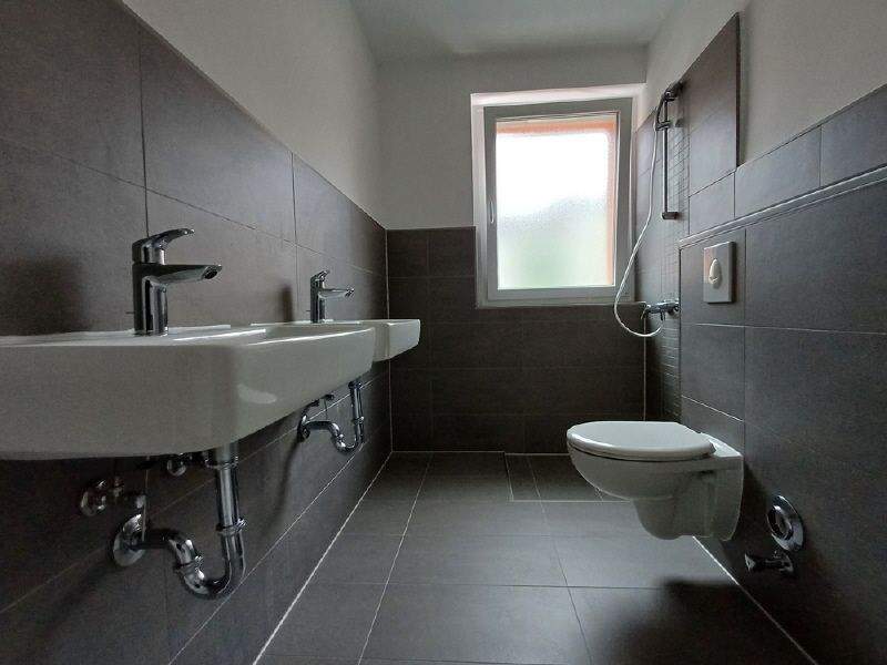 Thumbnail-Preistipp! Geräumige 2-Zimmer-Whg mit Balkon in gedämmtem Haus