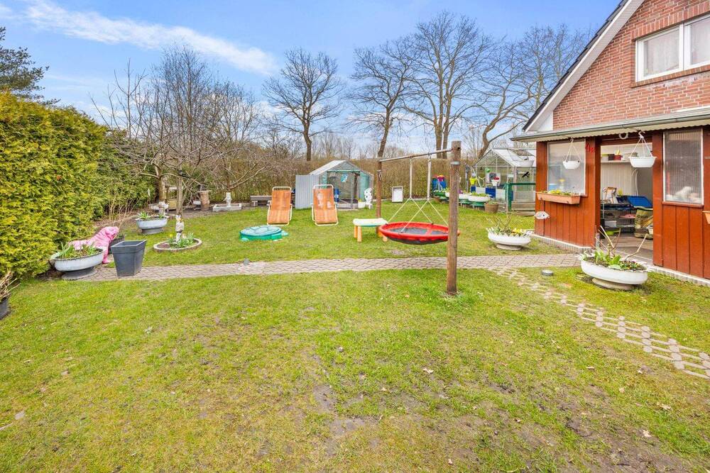 Thumbnail-Ruhiges Wohnen mit Perspektive. Einfamilienhaus mit Einliegerwohnung