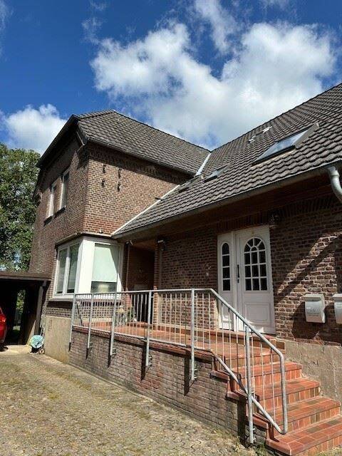 Thumbnail-helle 4-Zimmer-Wohnung im Obergeschoss eines Bauernhauses