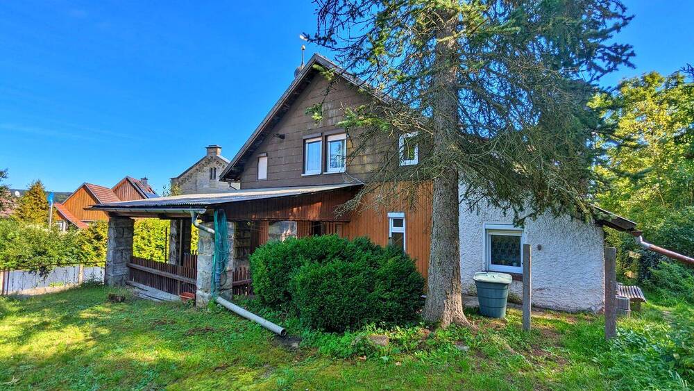 Thumbnail-Reihenendhaus mit Potenzial