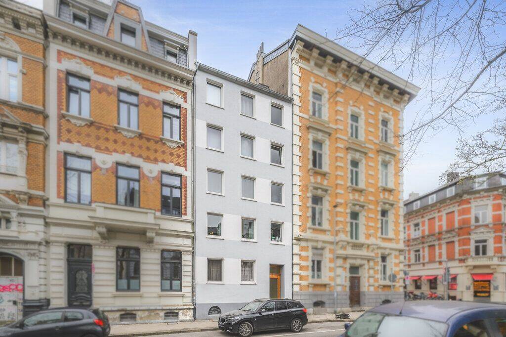 Thumbnail-8-Parteienhaus mit top Raumaufteilung und Betondecken inmitten des Frankenbergerviertels