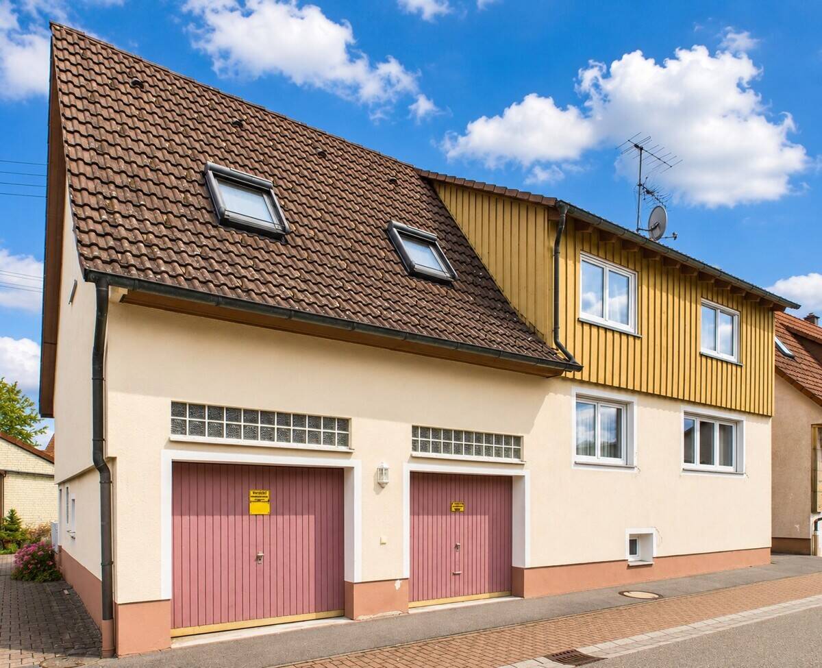 Thumbnail-Familienfreundliches Einfamilienhaus nahe der Schule und der Stadtmitte