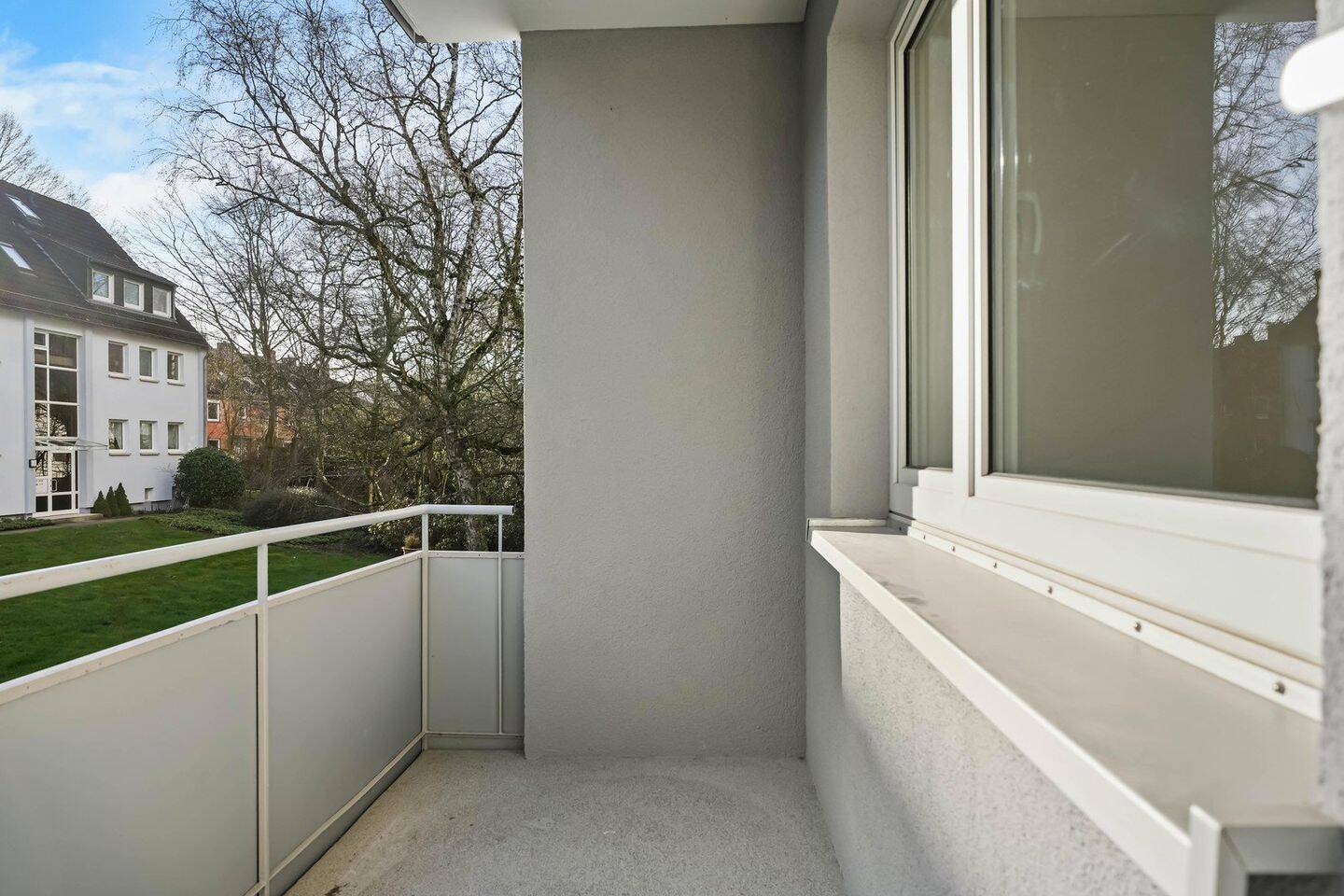 Thumbnail-Erstbezug Horn: Sanierte Wohnung - Nahe Universität - 3 Zimmer