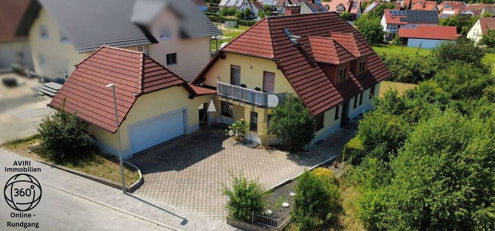 Thumbnail-Traumhaftes Zweifamilienhaus mit Einliegerwohnung Vorbereitung, Garage und Glasfaser in Burgebrach