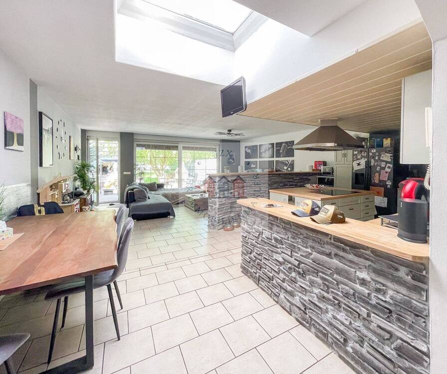 Thumbnail-Mit Wohnküche & Gartenzugang -Perfekt für große Familien