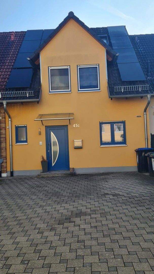 Thumbnail-Exklusive Doppelhaushälfte in Wolfartsweier-hochwertig ausgestattet, ideal für Familie