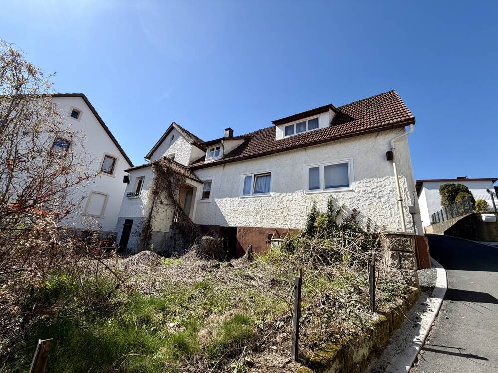 Thumbnail-Ihr Projekt fürs Eigenheim: Haus mit Garten, Garage und Nebengebäude