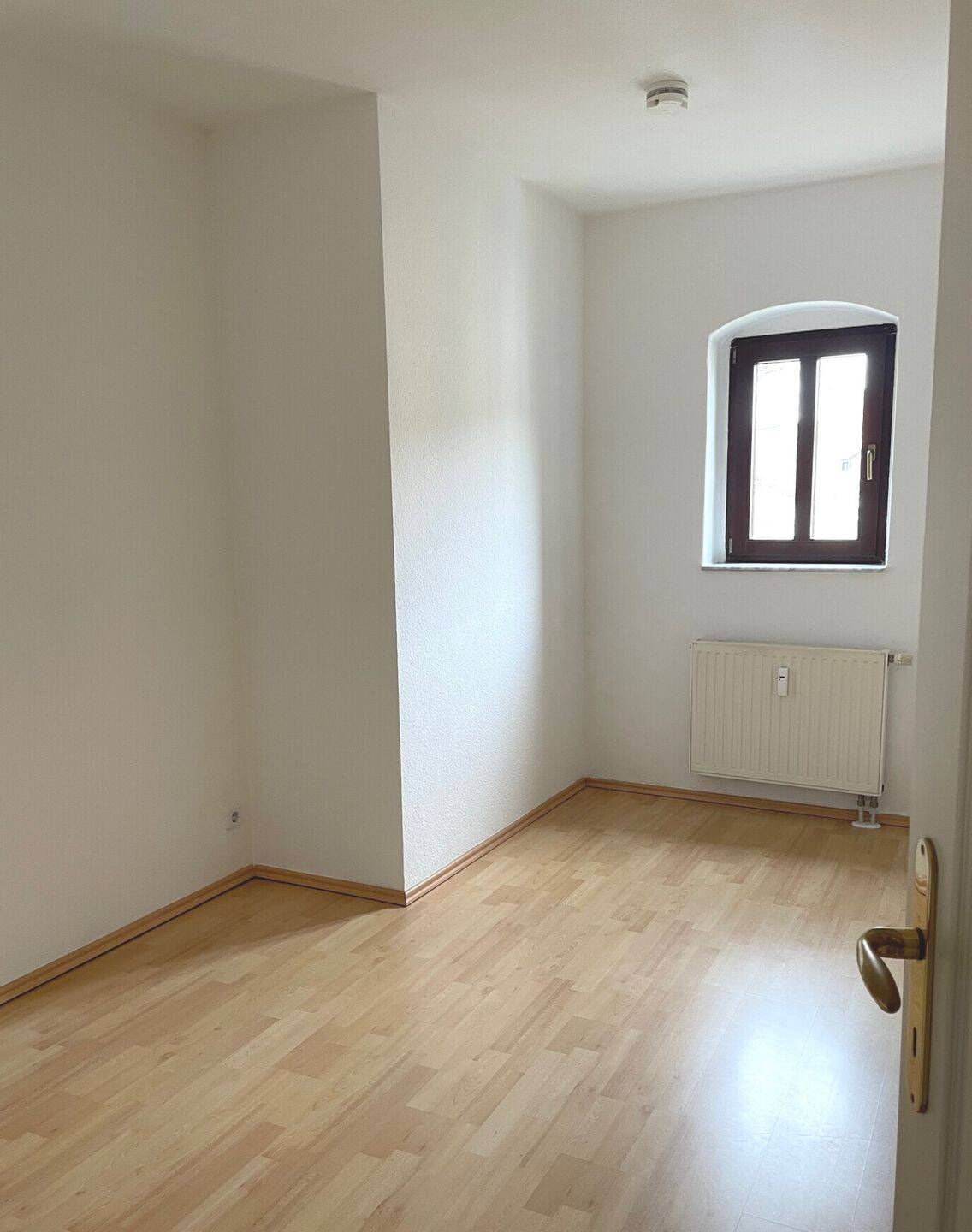 Thumbnail-Kleine 2 Raumwohnung mit Balkon ab sofort bezugsfrei!