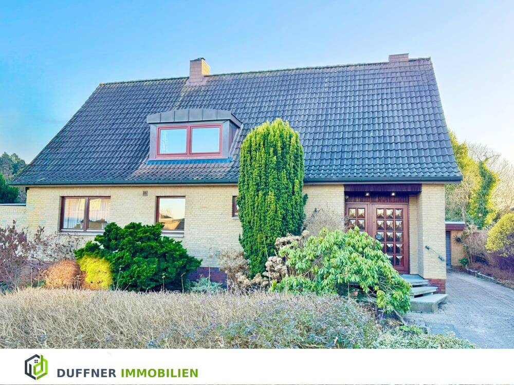 Thumbnail-Großzügiges Raumwunder auf traumhaftem Grundstück - 8 Zimmer für Ihre Wohnträume in Rendsburg