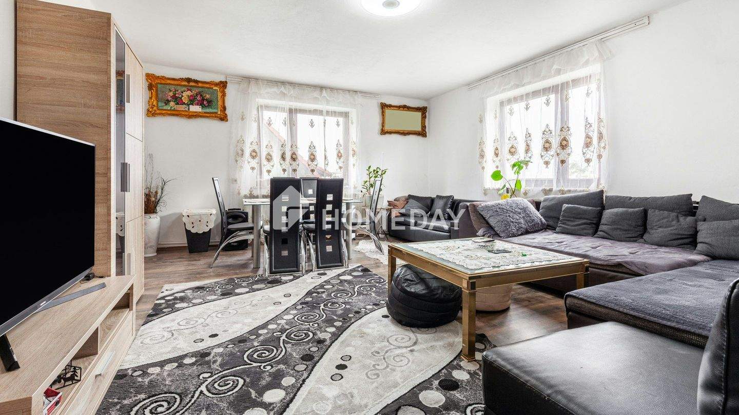 Thumbnail-Zweifamilienhaus mit viel Platz und Gestaltungsfreiheit in ruhiger Lage