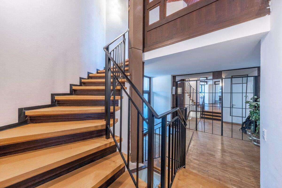 Thumbnail-Architektur mit Geschichte - Lichtdurchflutetes Wohnen mit Loft- und Studioflair