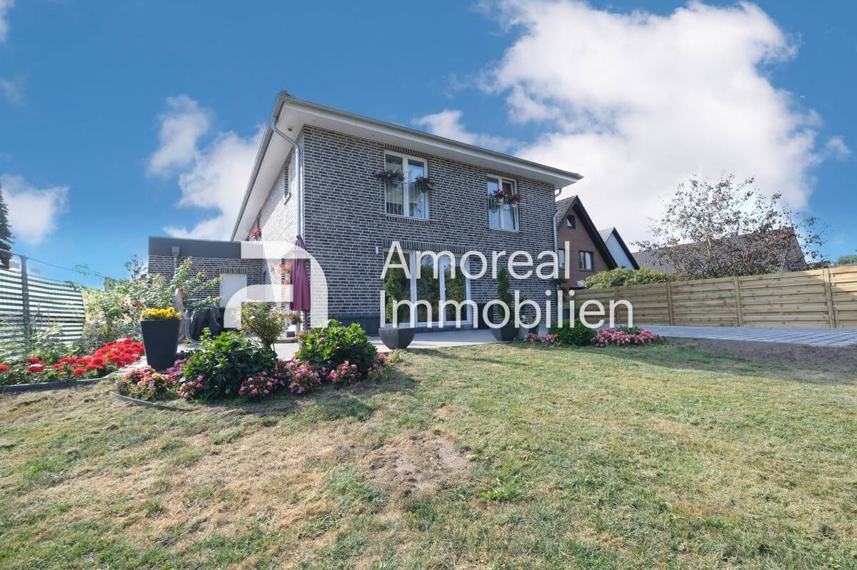 Thumbnail-Einziehen und losleben | Neuwertige Doppelhaushälfte: familienfreundlich mit großem Garten