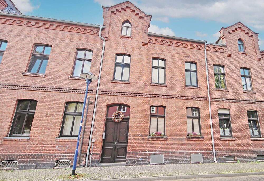 Thumbnail-Interessantes Reihenmittelhaus mit Wohlfühlcharakter in Roßlau