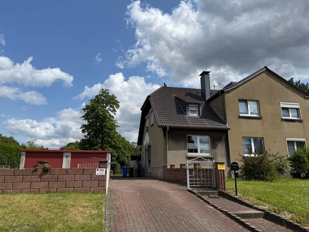 Thumbnail-Doppelhaushälfte mit historischen Charme in Gladbeck!