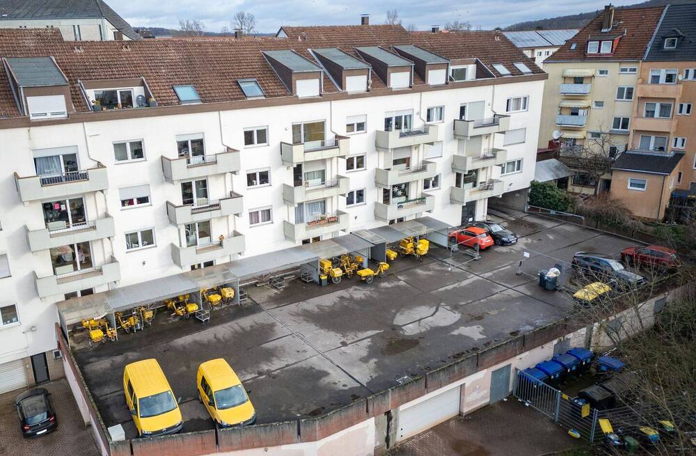Thumbnail-Saarbrücken + Gewerbeimmobilie Erdgeschoss eines Ärztehauses mit zusätzlichen Stellplätzen zu verkaufen +