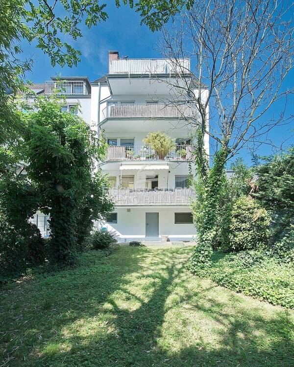 Thumbnail-Düsseldorf-Oberkassel: Helle 3-Zimmer-Balkonwohnung in Rheinnähe!