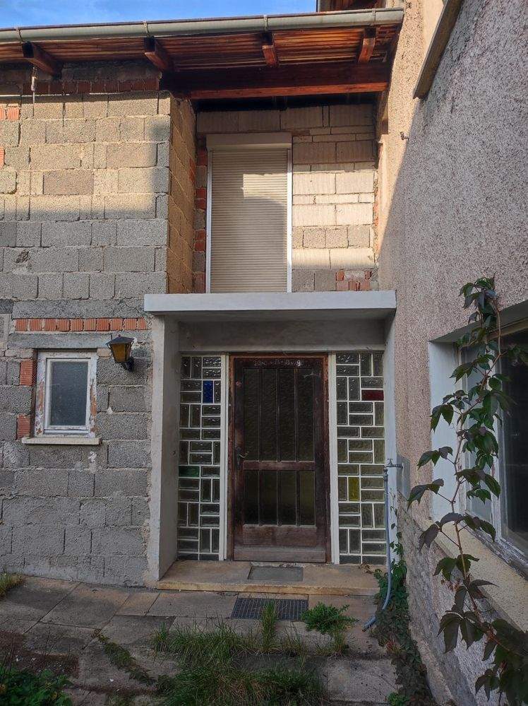 Thumbnail-Renovierungsbedürftiges Haus sucht Handwerker