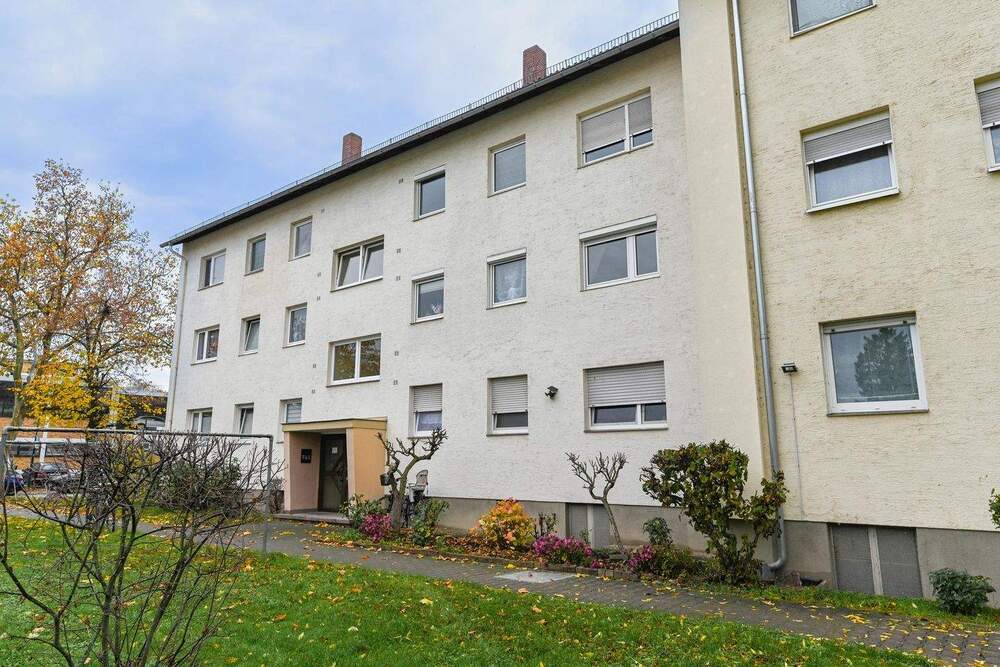 Thumbnail-2 Zimmerwohnung mit Balkon und neuster Heiztechnik !