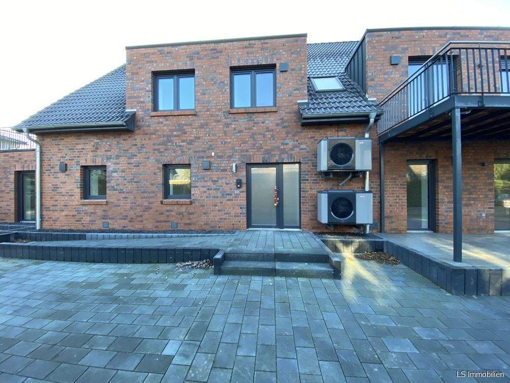 Thumbnail-Moderne Obergeschosswohnung mit Balkon und Fahrstuhl in Bad Zwischenahn