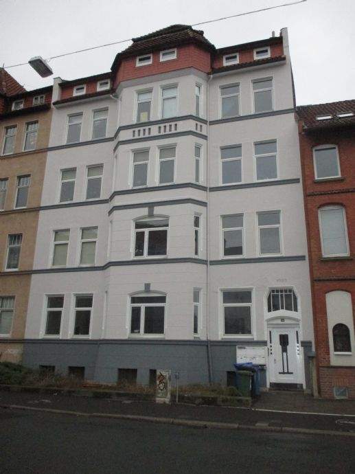 Thumbnail-Herrschaftliche Altbauwohnung, Balkon, Dielen