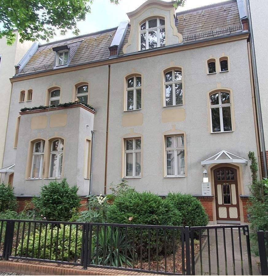 Thumbnail-Mehrfamilienhaus für BauträgerAufteiler in ruhiger Lage von Borsigwalde