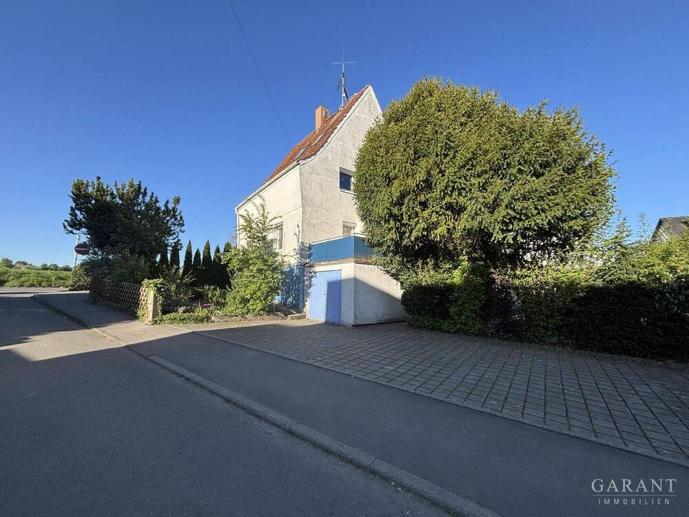Thumbnail-Interessantes Einfamilienhaus auf sonnigem Eckgrundstück!