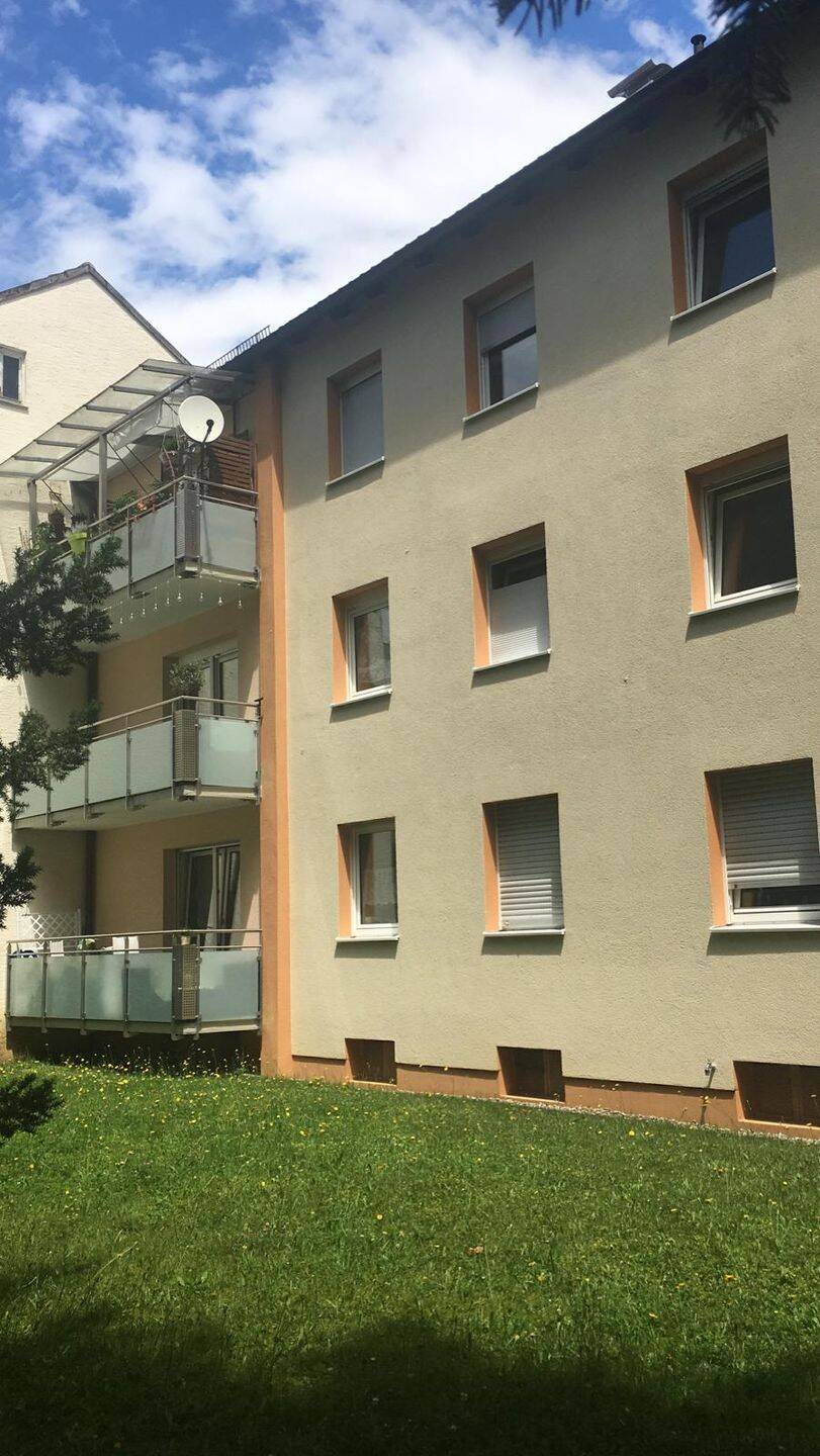 Thumbnail-Gemütliche 3-Zimmer-Wohnung in Neusäß mit Balkon