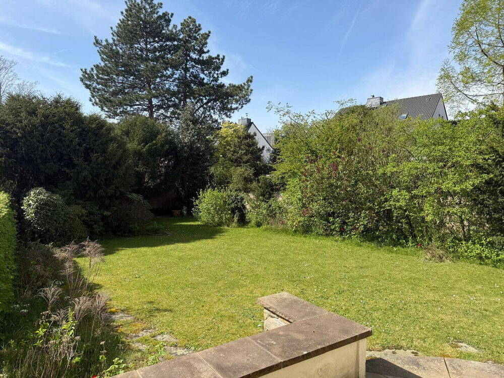 Thumbnail-Unmittelbar an der Uni-Klinik: Sonne - Weite- Ruhe - Reihenendhaus mit Traumgarten in Bestlage