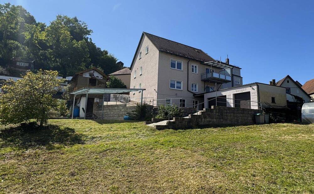 Thumbnail-Ein-Zweifamilienwohnhaus in Sulzbach-Rosenberg